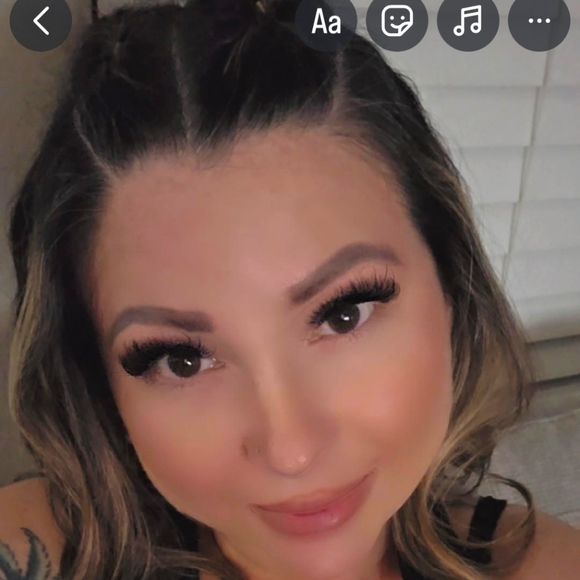 Meet your Posher, Shannon - Picture 1 of 1